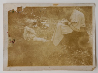 kindermeisje Petronella Prins, ca. 1895-1896